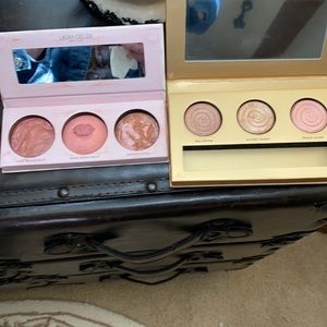 2 Laura Geller palettes